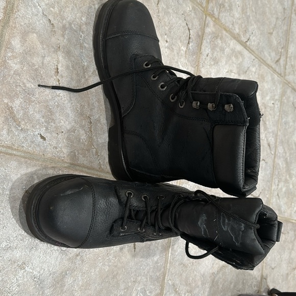 Hytest Unisex Black Composite Toe, EH, Waterproof 6 Inch Boot. Size 10.5 - Picture 2 of 3